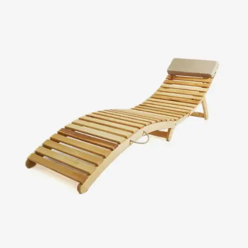 Wooden folding sunbed for outdoor use